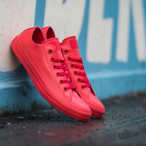 solid red converse